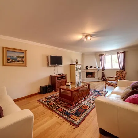 Spacious House With Private Pool In Ferienhaus Albufeira